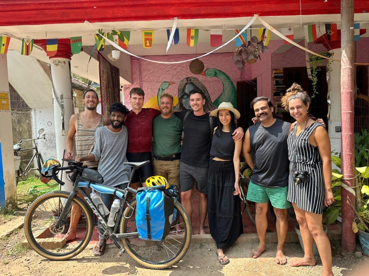 Hostelexp, Varkala - A Beach Town Hostel Eksteriør billede