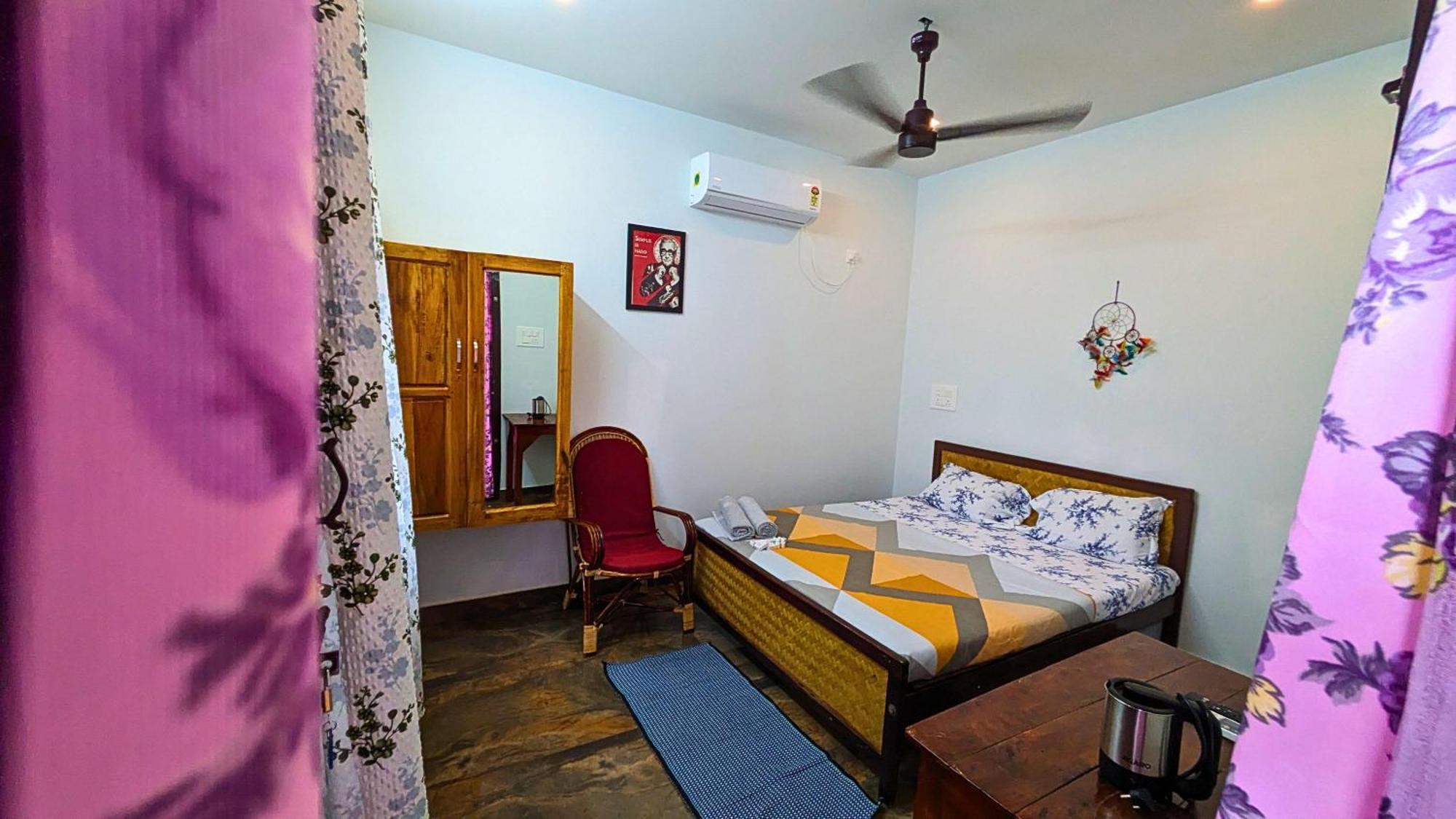 Hostelexp, Varkala - A Beach Town Hostel Eksteriør billede